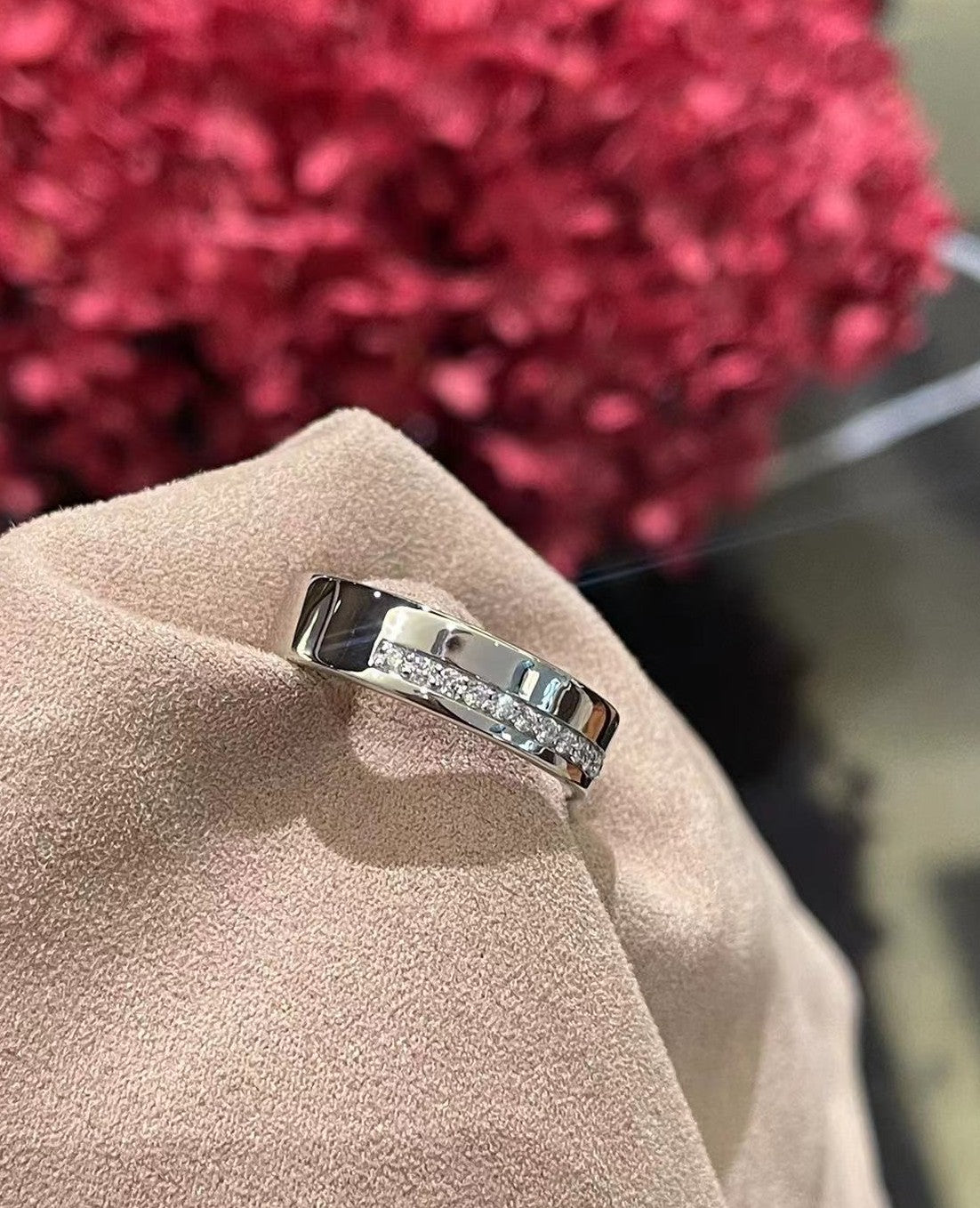 Platinum Diamond Wedding Band | Bespoke Moment