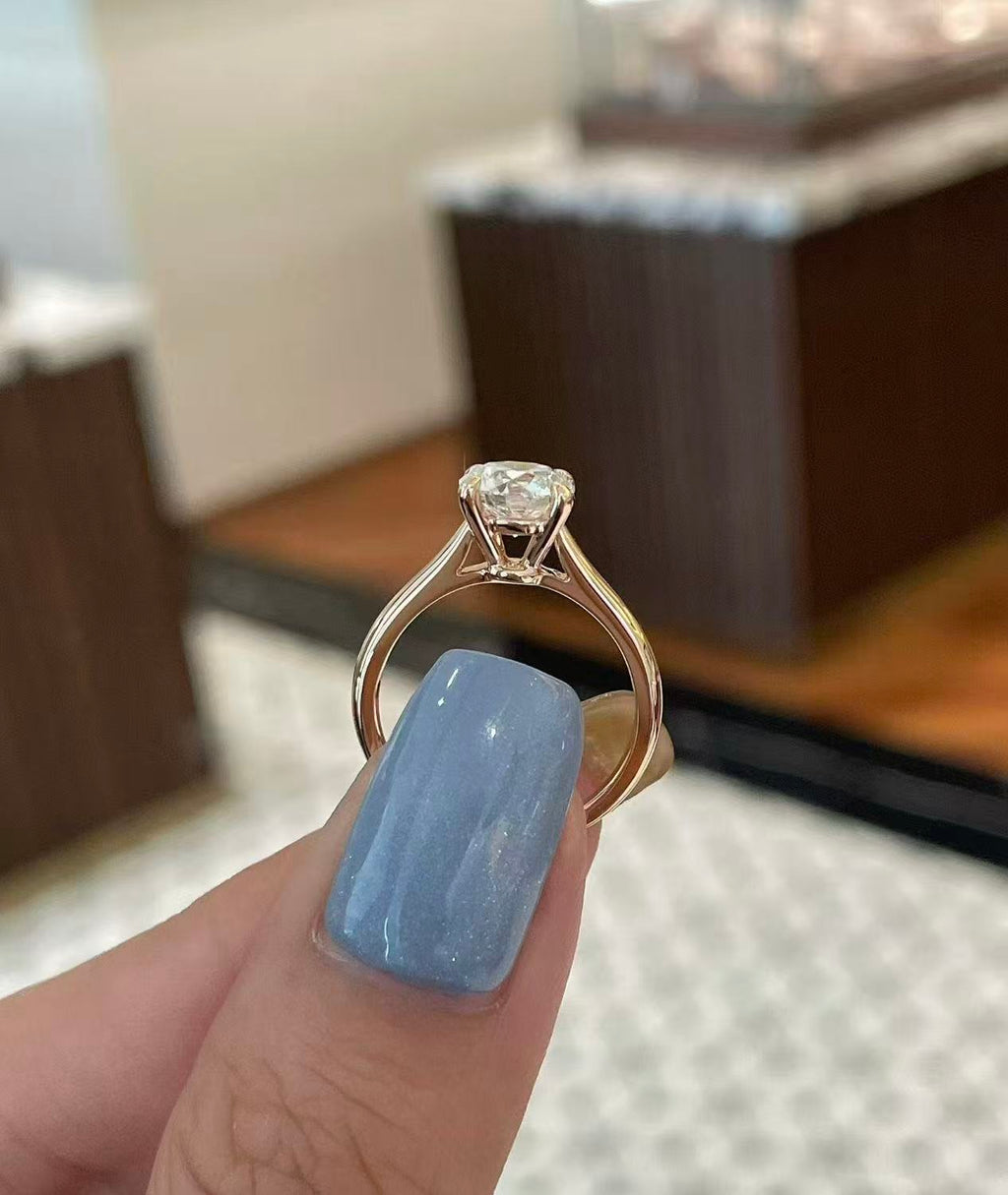 18K White Gold Round Diamond Solitaire Ring | Bespoke Moment